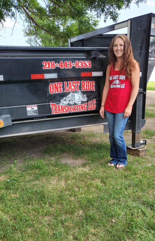 Stayathome mom creates Minot’s first pet transportation service